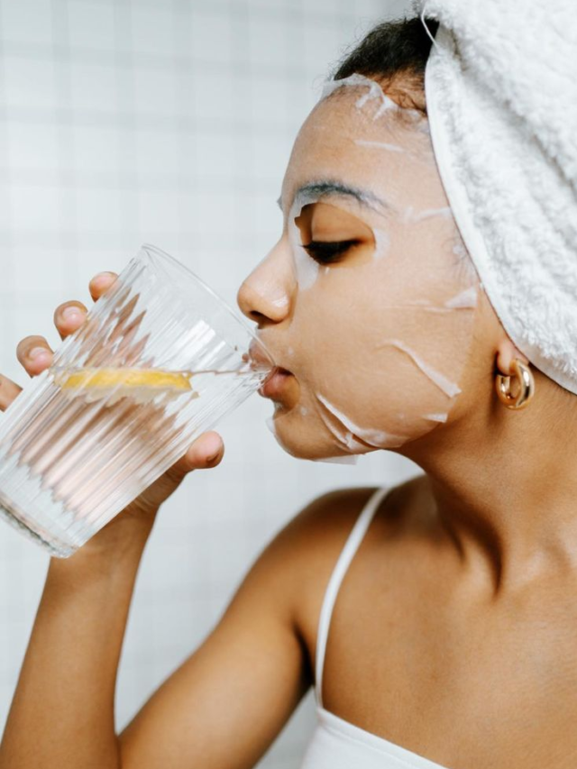 Top 7 Benefits of Drinking Lukewarm Water In Morning